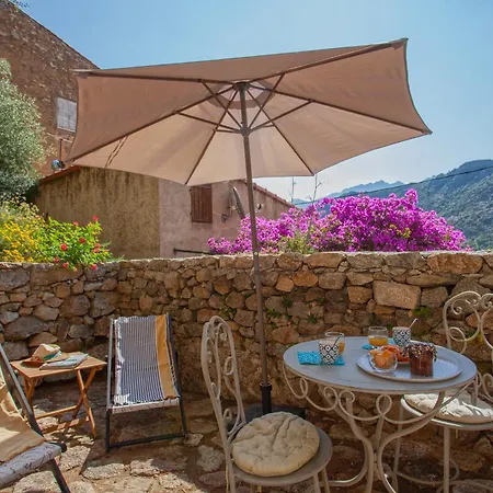 Vakantiehuis Maison De Charme-a Stalla- Entre Et Montagne *